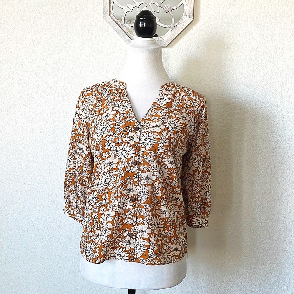 Monteau • Marigold and White Floral Button Front Blouse 3/4 Sleeve Boho Top
